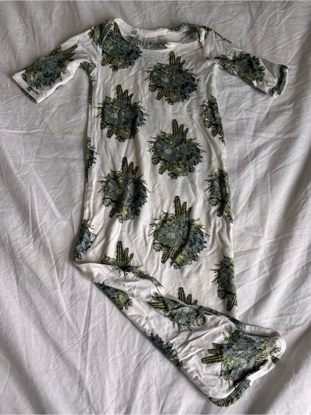Kate Quinn Cactus Newborn Gown • Size 0-3m